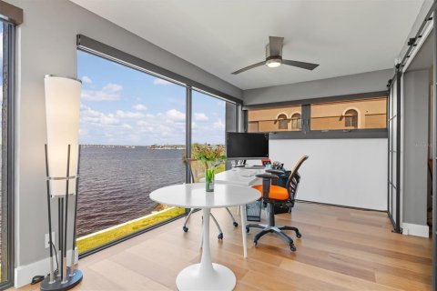 Condo in Punta Gorda, Florida, 2 bedrooms  № 2378176 - photo 12