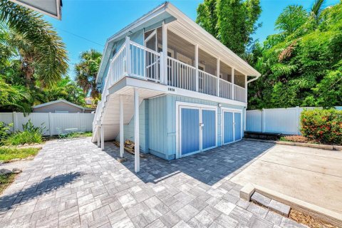 Appartement à louer à Sarasota, Floride: 2 chambres, 94.02 m2 № 2308368 - photo 2