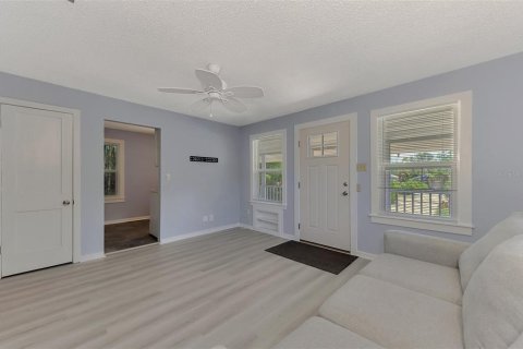 Appartement à louer à Sarasota, Floride: 2 chambres, 94.02 m2 № 2308368 - photo 11