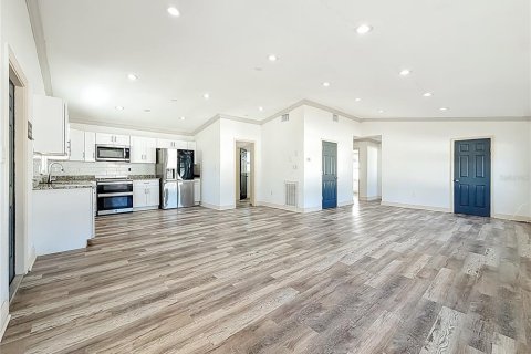 Casa en venta en New Port Richey, Florida, 3 dormitorios, 109.25 m2 № 2106501 - foto 19
