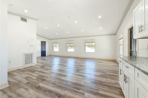 Casa en venta en New Port Richey, Florida, 3 dormitorios, 109.25 m2 № 2106501 - foto 24