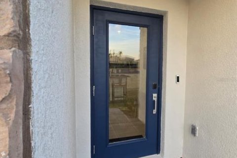 Villa ou maison à louer à Kissimmee, Floride: 2 chambres, 145.11 m2 № 2105395 - photo 5