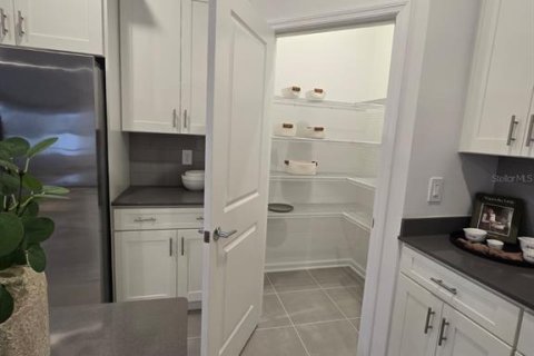 Villa ou maison à louer à Kissimmee, Floride: 2 chambres, 145.11 m2 № 2105395 - photo 8