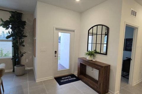 Villa ou maison à louer à Kissimmee, Floride: 2 chambres, 145.11 m2 № 2105395 - photo 7