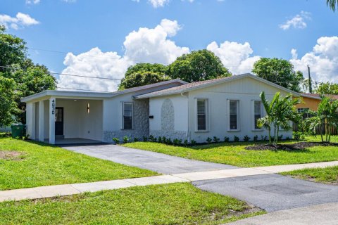 Villa ou maison à Lauderhill, Floride 3 chambres, 122.82 m2 № 2401729