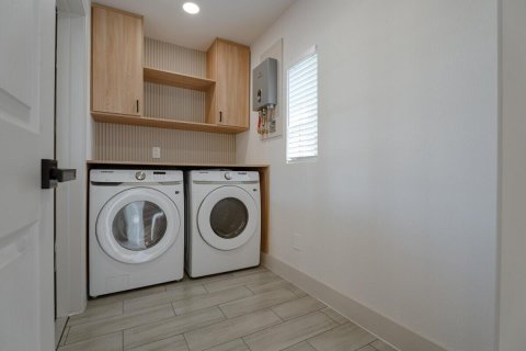 Villa ou maison à vendre à Lauderhill, Floride: 3 chambres, 122.82 m2 № 2401729 - photo 7