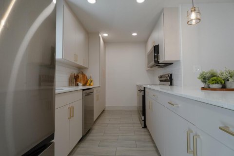 Villa ou maison à vendre à Lauderhill, Floride: 3 chambres, 122.82 m2 № 2401729 - photo 5