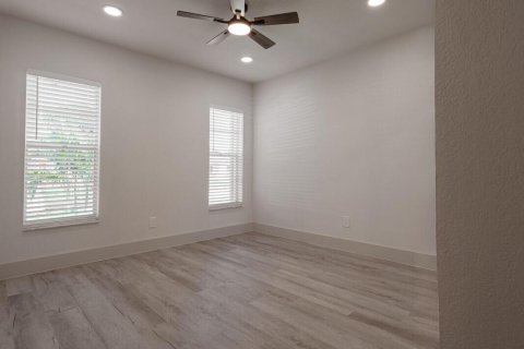 Villa ou maison à vendre à Lauderhill, Floride: 3 chambres, 122.82 m2 № 2401729 - photo 16