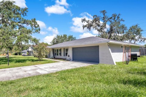 House in Lakeland, Florida 3 bedrooms, 166.02 sq.m. № 1835032 - photo 28