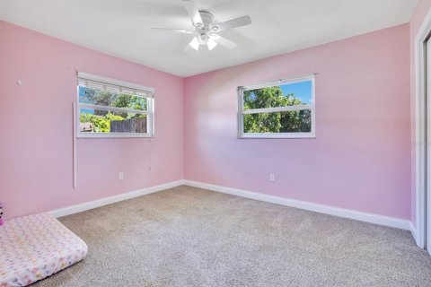 House in Lakeland, Florida 3 bedrooms, 166.02 sq.m. № 1835032 - photo 16