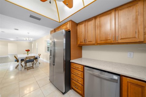 Villa ou maison à vendre à Crystal River, Floride: 2 chambres, 135.82 m2 № 1639741 - photo 14