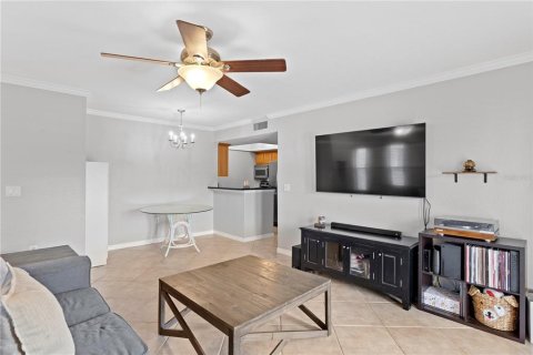 Condominio en venta en Dunedin, Florida, 2 dormitorios, 103.49 m2 № 1907045 - foto 4