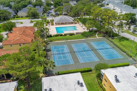 Condo in Orlando, Florida, 2 bedrooms № 2109805 - photo 25