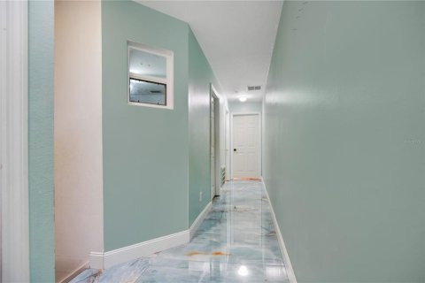Condo in Orlando, Florida, 2 bedrooms № 2109805 - photo 11