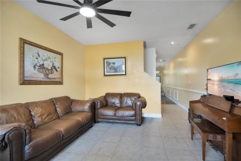 Condo in Orlando, Florida, 2 bedrooms № 2109805 - photo 5