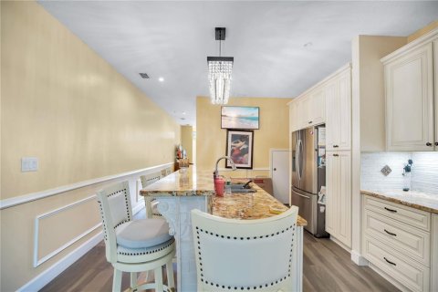 Condo in Orlando, Florida, 2 bedrooms № 2109805 - photo 8