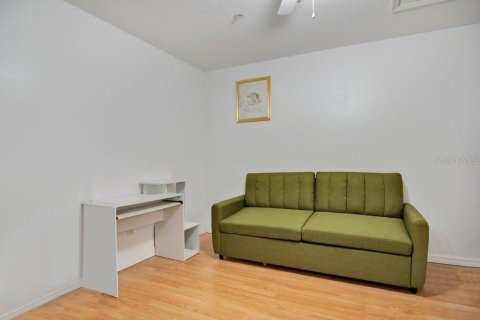 Condo in Orlando, Florida, 2 bedrooms № 2109805 - photo 14