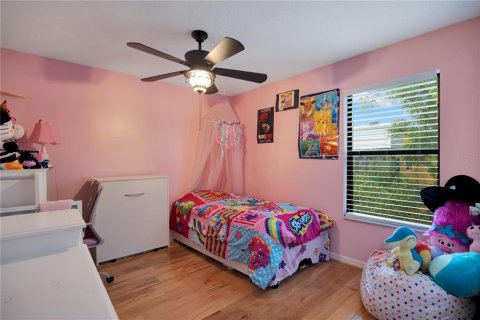 Condo in Orlando, Florida, 2 bedrooms № 2109805 - photo 15