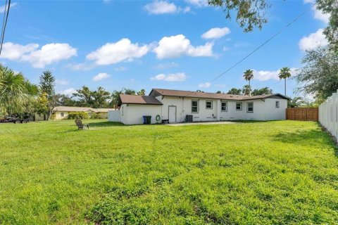 House in Lakeland, Florida 3 bedrooms, 120.49 sq.m. № 1847000 - photo 30