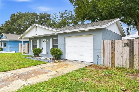 Villa ou maison à louer à Apopka, Floride: 3 chambres, 91.79 m2 № 2415274 - photo 2