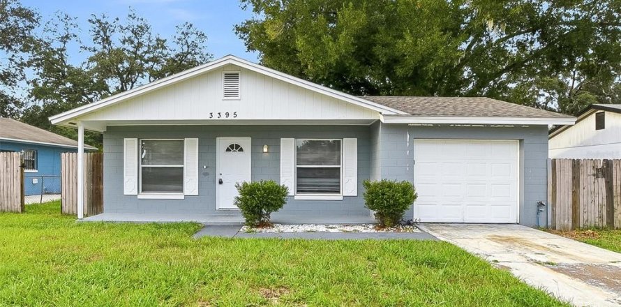 Villa ou maison à Apopka, Floride 3 chambres, 91.79 m2 № 2415274