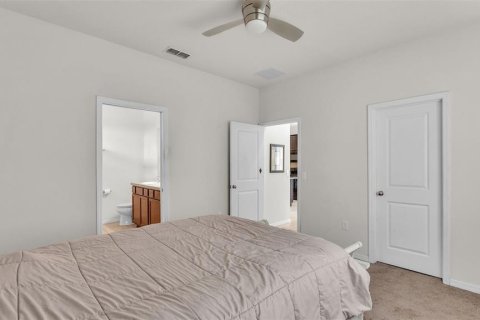 House in Polk City, Florida 3 bedrooms, 143.07 sq.m. № 1838264 - photo 22
