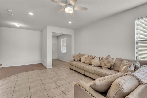 House in Polk City, Florida 3 bedrooms, 143.07 sq.m. № 1838264 - photo 6