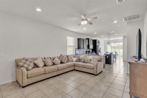 House in Polk City, Florida 3 bedrooms, 143.07 sq.m. № 1838264 - photo 5