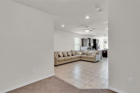 House in Polk City, Florida 3 bedrooms, 143.07 sq.m. № 1838264 - photo 8