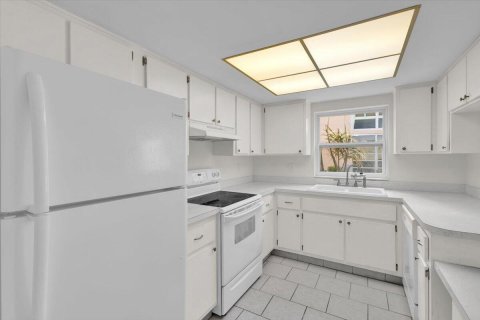 Copropriété à vendre à Stuart, Floride: 2 chambres, 105.35 m2 № 2077845 - photo 9