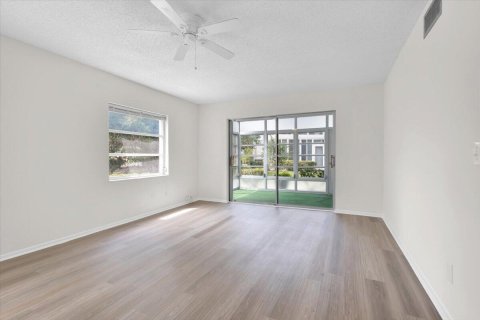 Copropriété à vendre à Stuart, Floride: 2 chambres, 105.35 m2 № 2077845 - photo 16