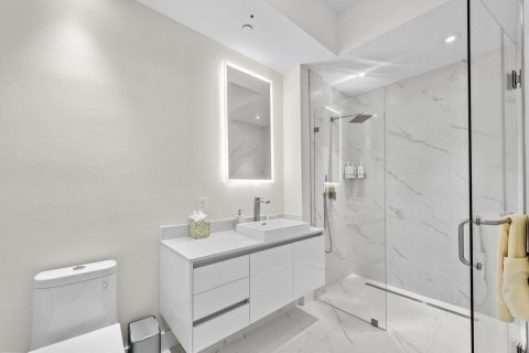 Condo in Riviera Beach, Florida, 2 bedrooms № 2179858 - photo 10