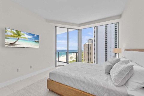 Condo in Riviera Beach, Florida, 2 bedrooms № 2179858 - photo 14