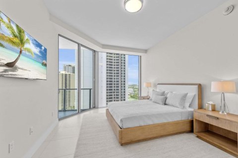 Condo in Riviera Beach, Florida, 2 bedrooms № 2179858 - photo 12
