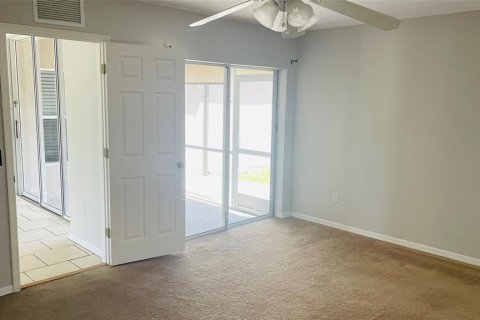 Casa en venta en Port Charlotte, Florida, 3 dormitorios, 146.69 m2 № 1902166 - foto 5