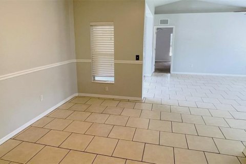 Casa en venta en Port Charlotte, Florida, 3 dormitorios, 146.69 m2 № 1902166 - foto 7