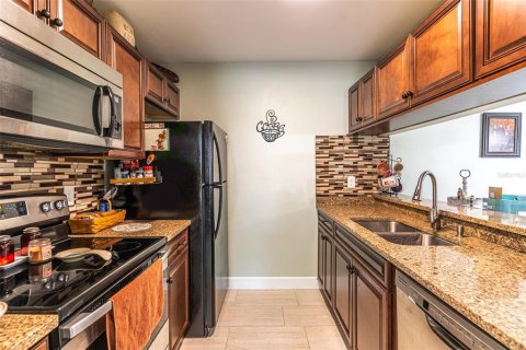 Copropriété à vendre à Bradenton, Floride: 3 chambres, 106.65 m2 № 2202686 - photo 3
