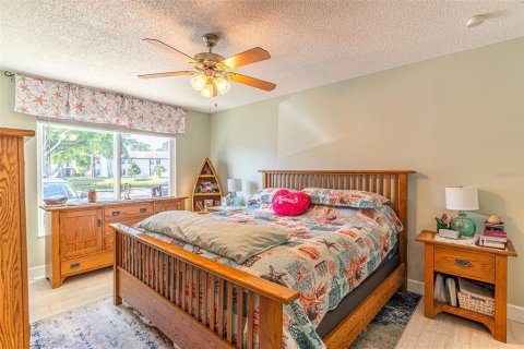 Copropriété à vendre à Bradenton, Floride: 3 chambres, 106.65 m2 № 2202686 - photo 10