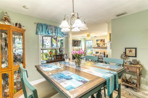Copropriété à vendre à Bradenton, Floride: 3 chambres, 106.65 m2 № 2202686 - photo 29