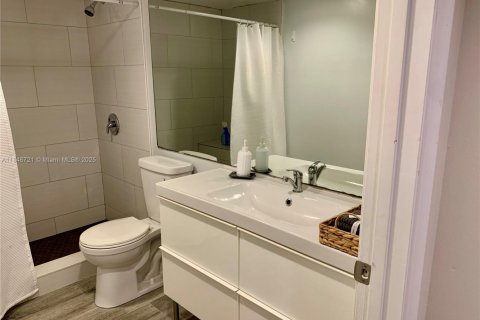 Condominio en venta en Pembroke Pines, Florida, 1 dormitorio, 78.04 m2 № 1846073 - foto 7