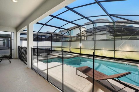 Casa en venta en Kissimmee, Florida, 6 dormitorios, 305.74 m2 № 1540518 - foto 15