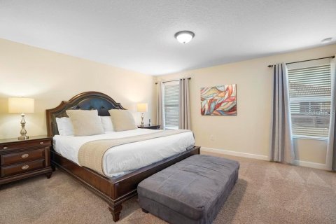Casa en venta en Kissimmee, Florida, 6 dormitorios, 305.74 m2 № 1540518 - foto 27