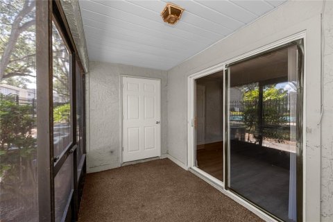 Condo in Tampa, Florida, 2 bedrooms № 2156820 - photo 4