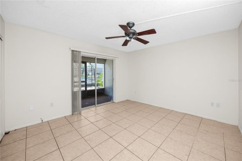 Condo in Tampa, Florida, 2 bedrooms № 2156820 - photo 22