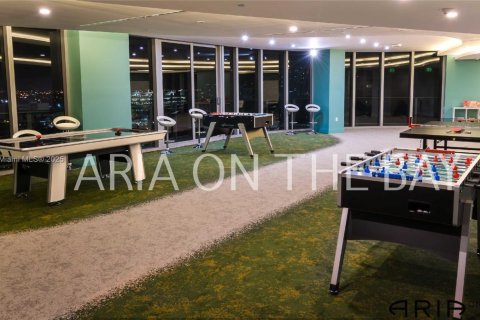 Купить кондоминиум в Майами, Флорида 1 спальня, 70.51м2, № 1814680 - фото 29