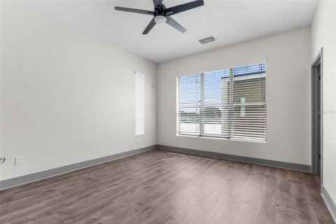 Touwnhouse à louer à Tampa, Floride: 3 chambres, 177.63 m2 № 2105425 - photo 11