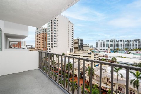 Купить кондоминиум в Сарасота, Флорида 5 комнат, 111.48м2, № 1513788 - фото 7