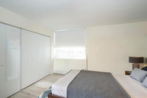 Купить кондоминиум в Сарасота, Флорида 5 комнат, 111.48м2, № 1513788 - фото 12