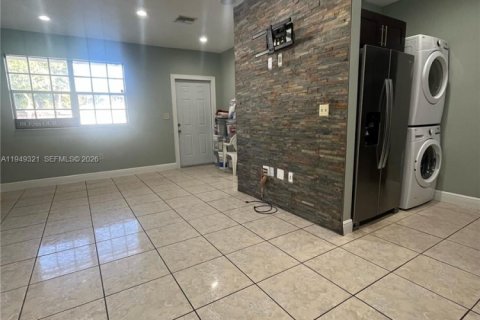 Снять в аренду виллу или дом в Майами, Флорида 3 спальни, 239.69м2, № 2005139 - фото 7