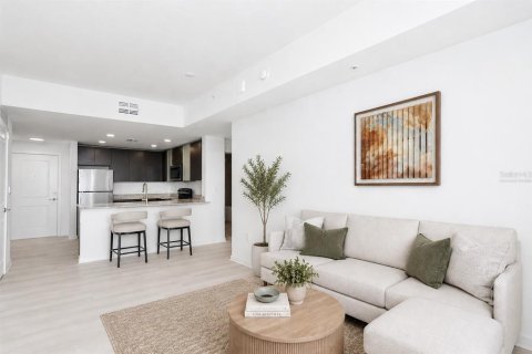 Condo in Orlando, Florida, 2 bedrooms № 2208754 - photo 2